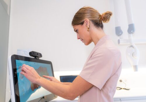 Dentists back AI for oral cancer risk detection in Egyptian study