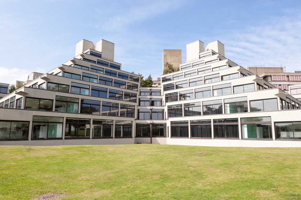 New training places aim to solve 'dental deserts' but BDA voices doubt